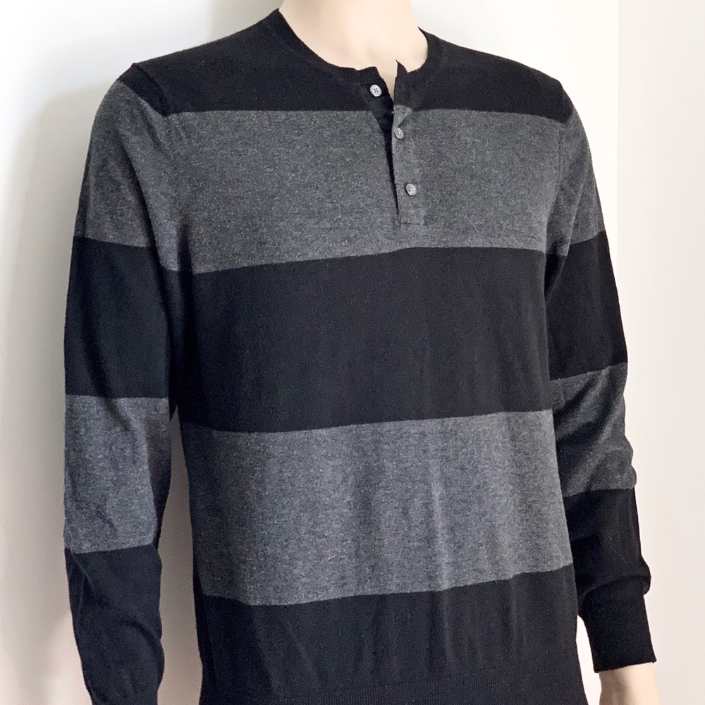 GAP STRIPED SWEATER - Picture 2 of 8